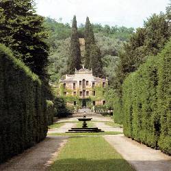 Xtrallusion offers characteristic Bed and Breakfast, B&B, Guest House, Hotel, Albergo and Country Lodge accommodation in Italy. Plus independent self-guided Walking, Adventure, Activity, Skiing and Paragliding Holiday itineraries on the Italian Rivieras, in the Italian Lakes, in the Italian Alps and in some of the most beautiful corners of Italy.